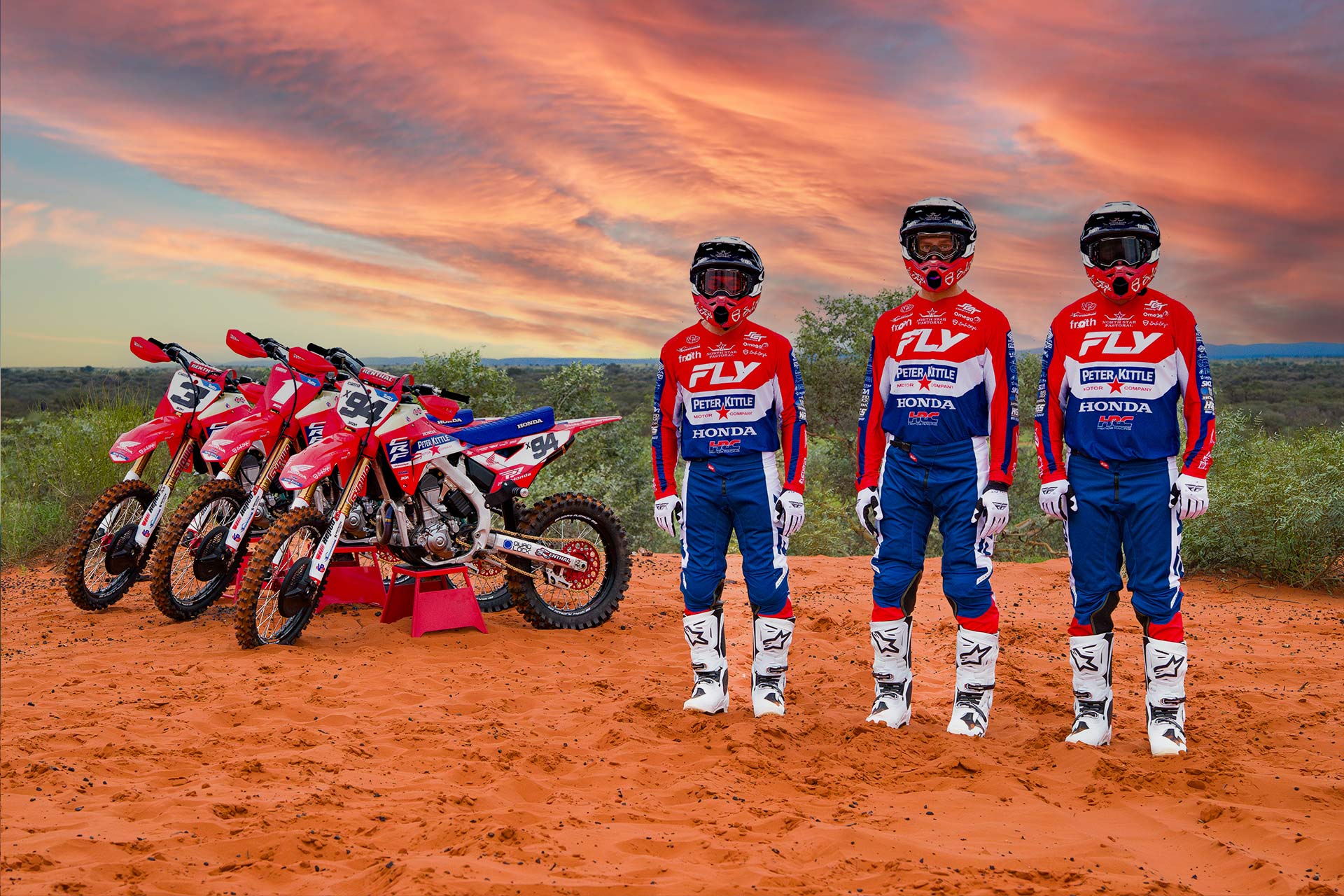 Factory Honda Returns to Finke with Peter Kittle Motor Company!