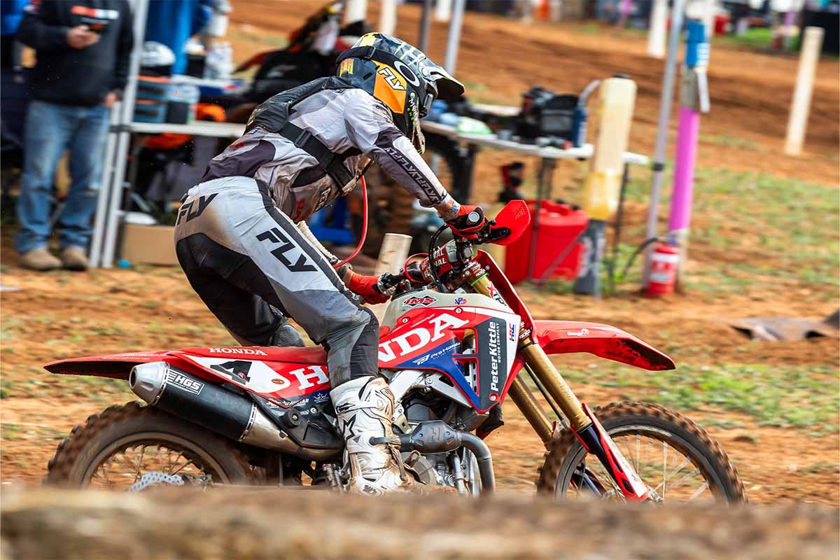 Factory Honda Takes Valuable Lessons from Hattah with Class Victories and Outright Podium!